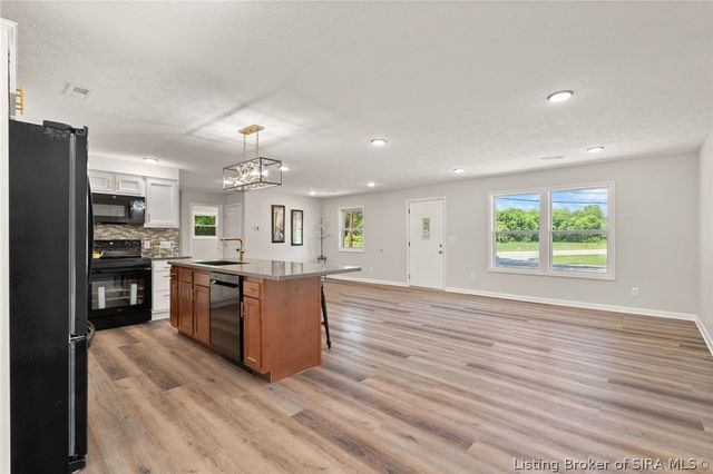 4473 Alonzo Smith Road, Georgetown, IN 47122