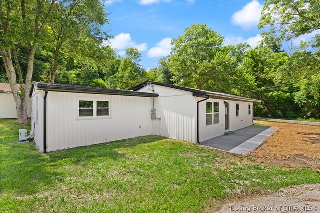 4473 Alonzo Smith Road, Georgetown, IN 47122