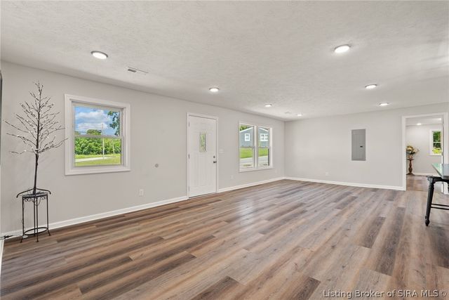4473 Alonzo Smith Road, Georgetown, IN 47122