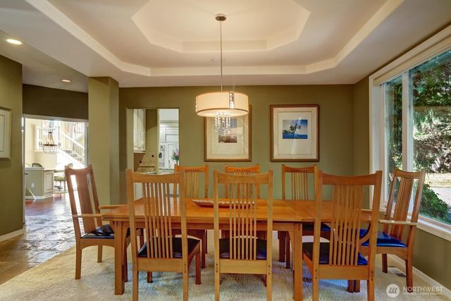 6413 163rd Place SE, Bellevue, WA 98006