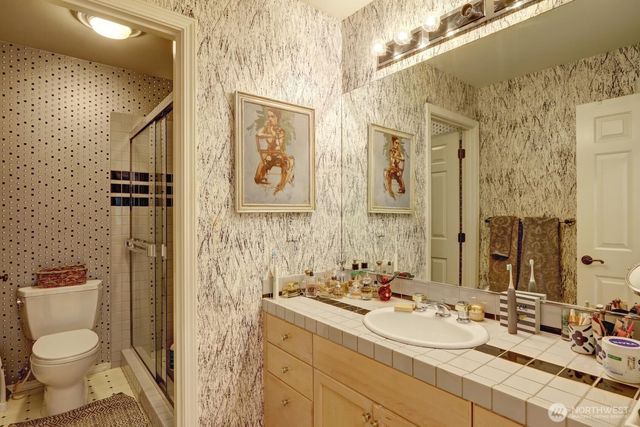 6413 163rd Place SE, Bellevue, WA 98006