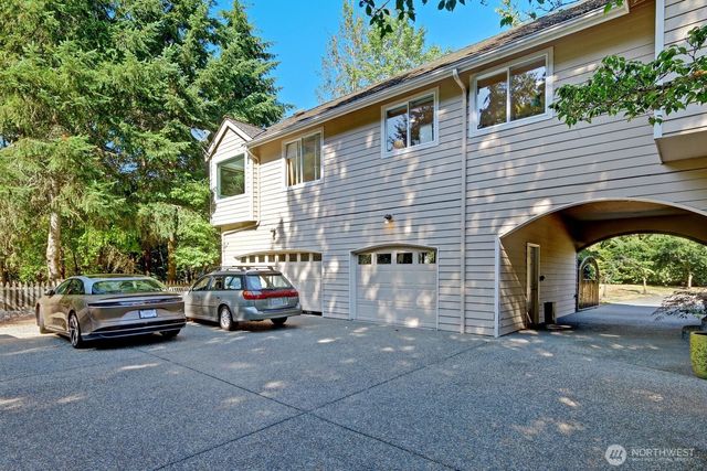 6413 163rd Place SE, Bellevue, WA 98006