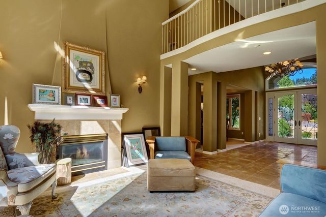 6413 163rd Place SE, Bellevue, WA 98006