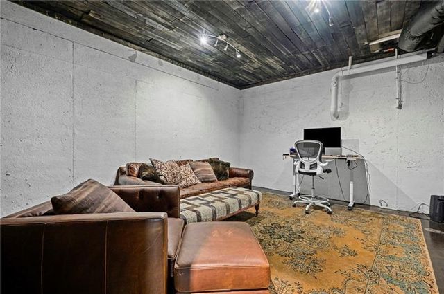 4371 Club Drive NE, Atlanta, GA 30319