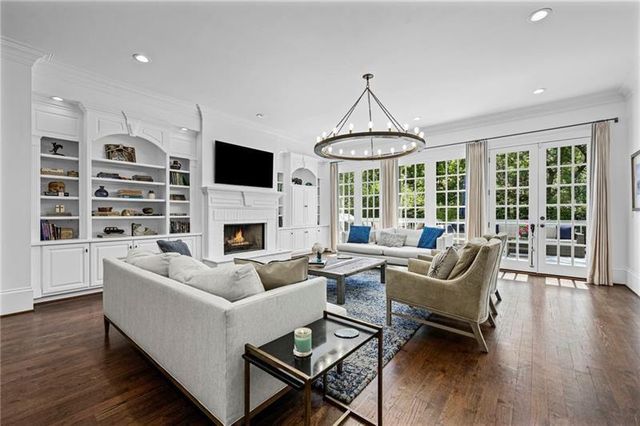 4371 Club Drive NE, Atlanta, GA 30319
