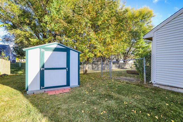 1001 Tulip Way, Fortville, IN 46040
