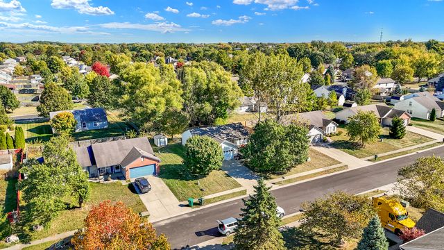 1001 Tulip Way, Fortville, IN 46040