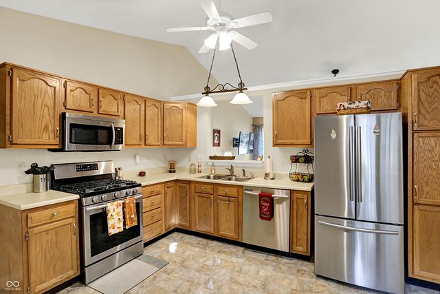 1001 Tulip Way, Fortville, IN 46040