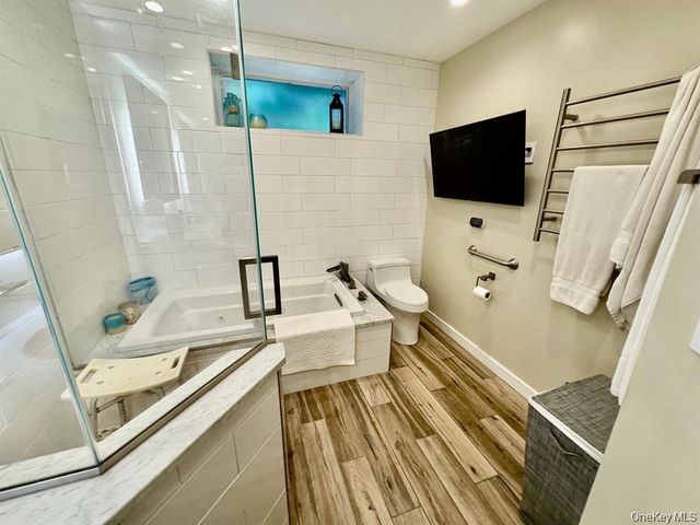 20 High Street Lower Level, Port Washington, NY 11050