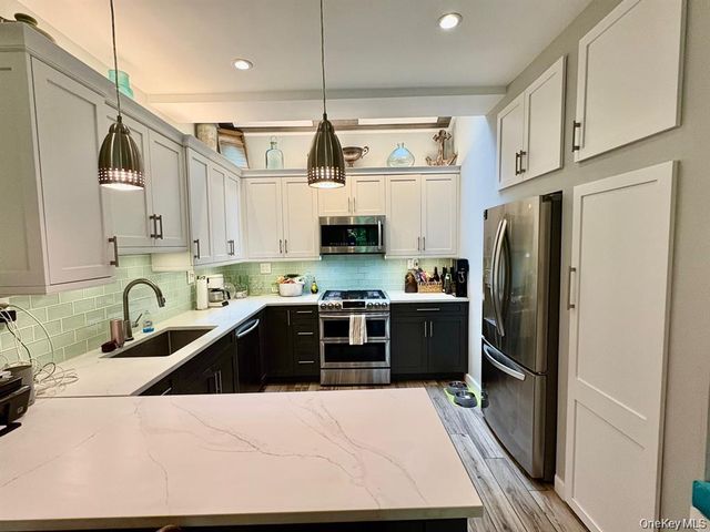 20 High Street Lower Level, Port Washington, NY 11050