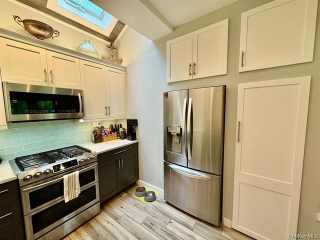 20 High Street Lower Level, Port Washington, NY 11050