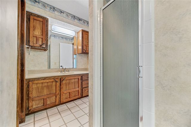 700 Woodland Drive, Rogers, AR 72756