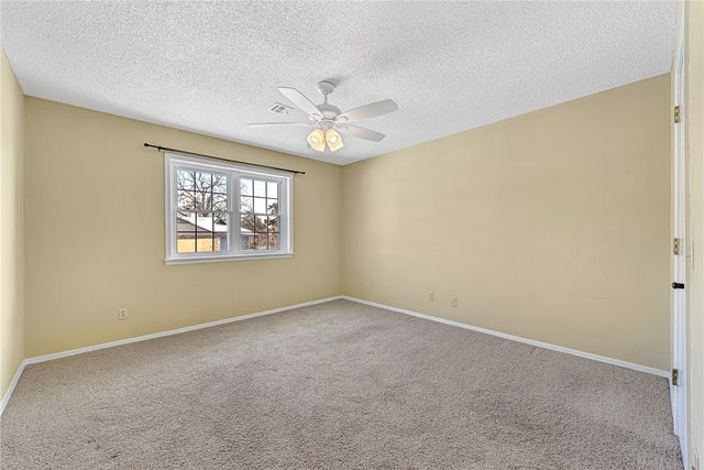 700 Woodland Drive, Rogers, AR 72756