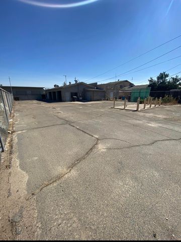 1325 I Street, Reedley, CA 93654