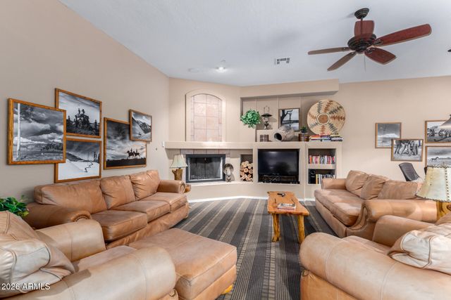 11500 E COCHISE Drive 2072, Scottsdale, AZ 85259