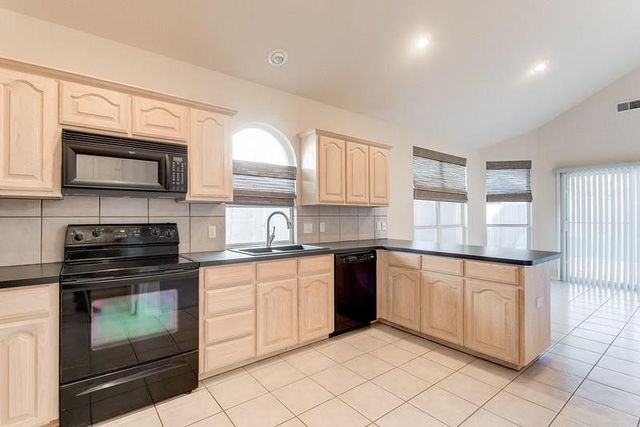 2612 Evening Shade Drive, Fort Worth, TX 76131
