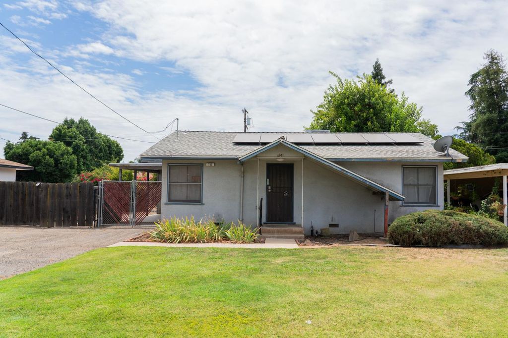 753 W Sample Avenue, Fresno, CA 93704