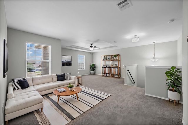 218 Lyre Leaf DR, Buda, TX 78610
