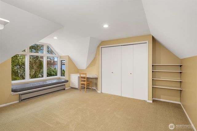 3333 43rd Avenue NE, Seattle, WA 98105
