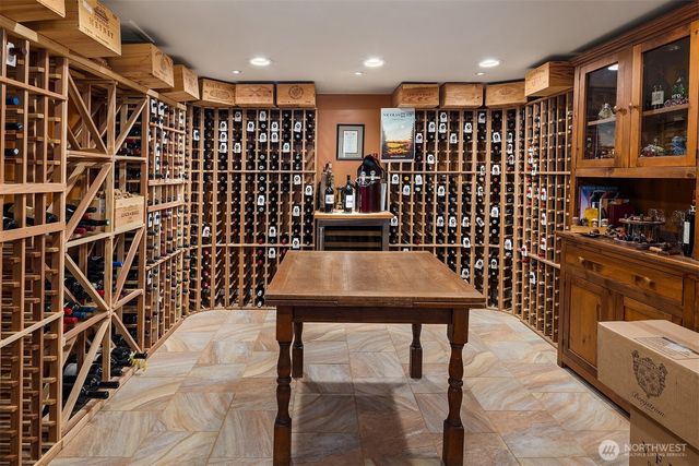 3333 43rd Avenue NE, Seattle, WA 98105