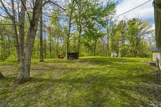 4613 N Lake Road, West Farmington, OH 44491