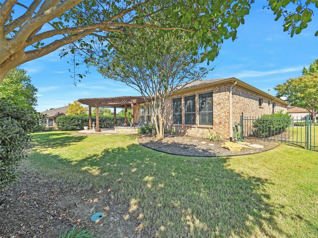 6073 Prairie Bend Lane, Frisco, TX 75036