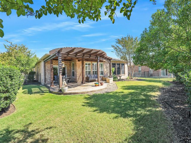6073 Prairie Bend Lane, Frisco, TX 75036