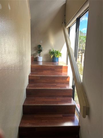 7100 SW 112th Pl, Miami, FL 33173