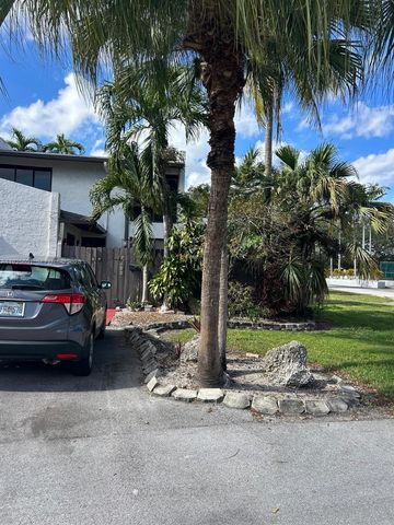 7100 SW 112th Pl, Miami, FL 33173