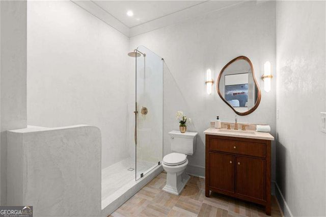 2497 Skyland Trail NE, Brookhaven, GA 30319