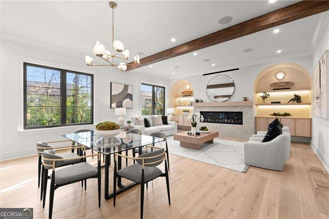 2497 Skyland Trail NE, Brookhaven, GA 30319