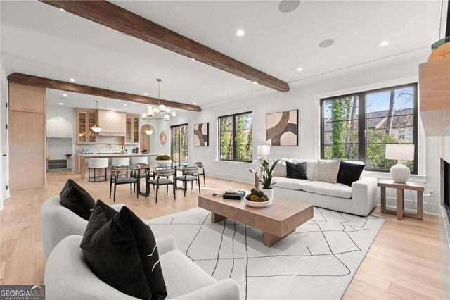 2497 Skyland Trail NE, Brookhaven, GA 30319