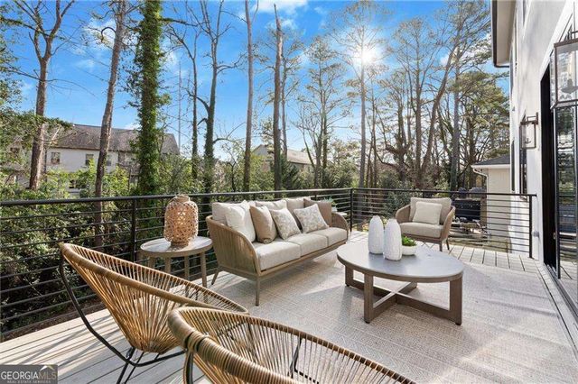 2497 Skyland Trail NE, Brookhaven, GA 30319