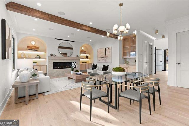 2497 Skyland Trail NE, Brookhaven, GA 30319