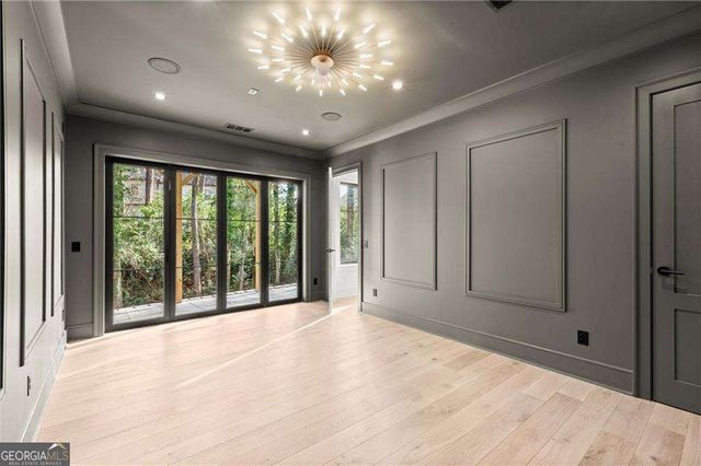 2497 Skyland Trail NE, Brookhaven, GA 30319