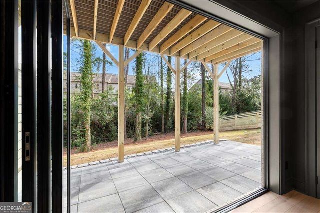 2497 Skyland Trail NE, Brookhaven, GA 30319