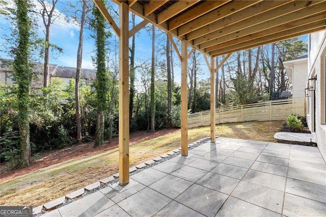 2497 Skyland Trail NE, Brookhaven, GA 30319