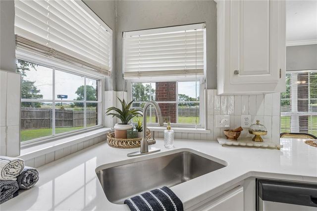 2143 NW 12th Avenue, Norman, OK 73072