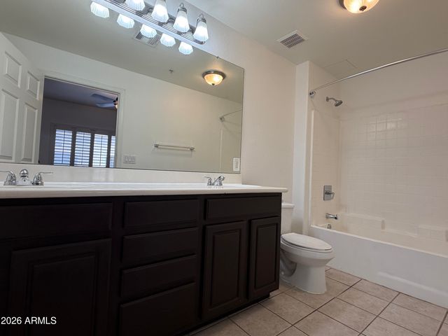 920 E DEVONSHIRE Avenue 2011, Phoenix, AZ 85014