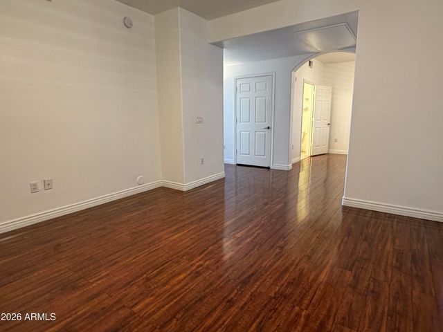 920 E DEVONSHIRE Avenue 2011, Phoenix, AZ 85014