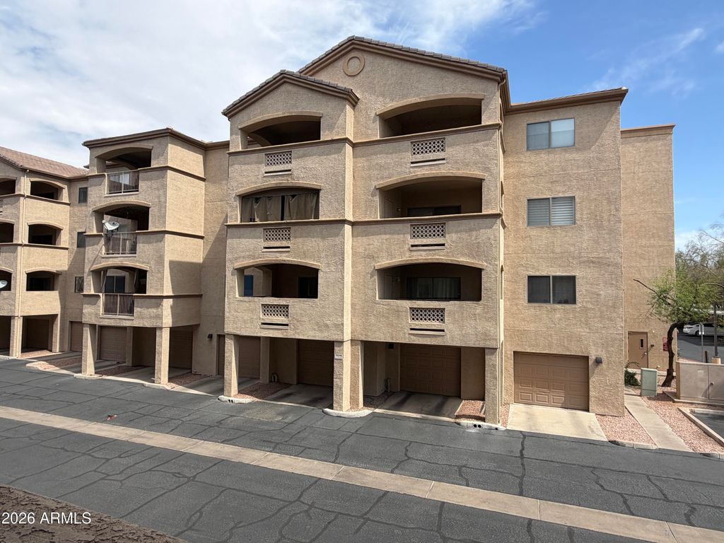 920 E DEVONSHIRE Avenue 2011, Phoenix, AZ 85014