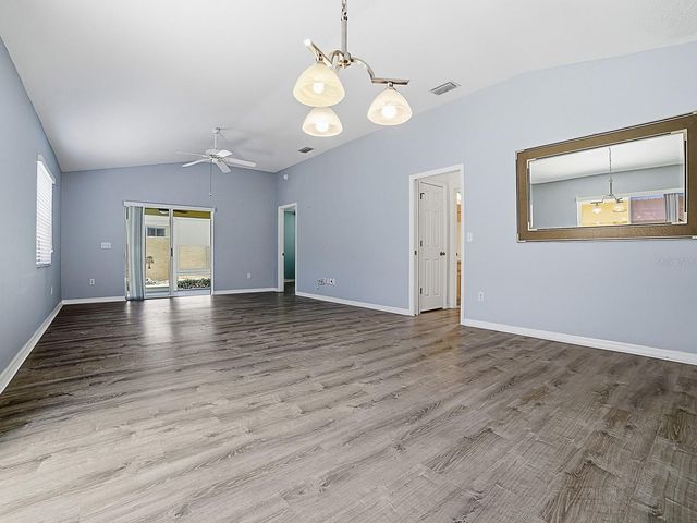 872 WINCHESTER COURT, The Villages, FL 32162