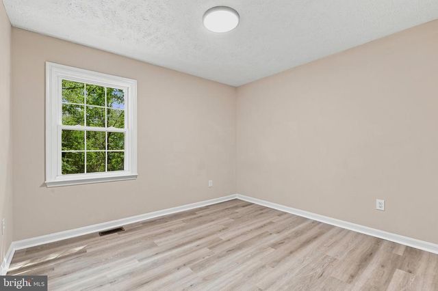 10921 PEACH TREE DR, Fredericksburg, VA 22407