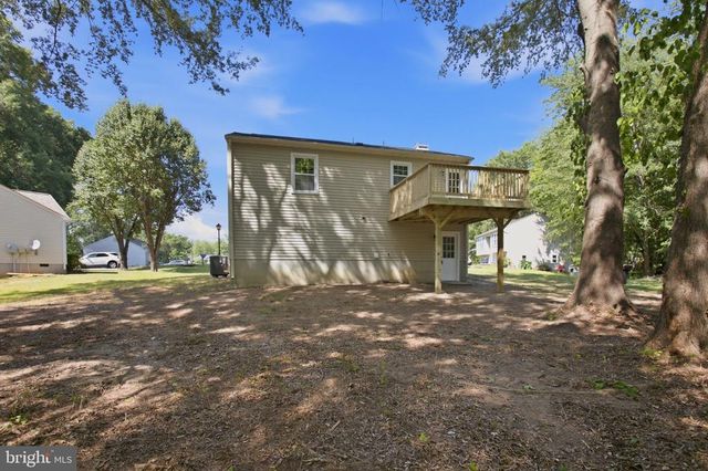 10921 PEACH TREE DR, Fredericksburg, VA 22407