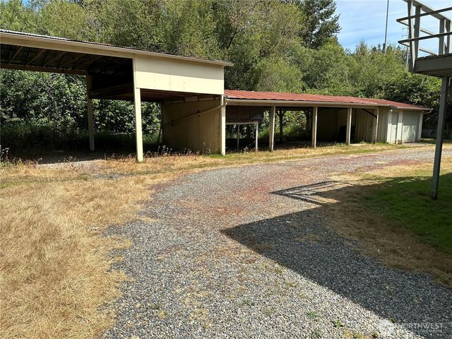 12325 VALLEY AVE E, Sumner, WA 98390