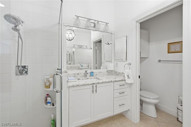 845 Vistana CIR 18, Naples, FL 34119
