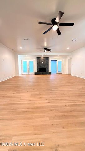 2723 Briarwood Circle, Moss Point, MS 39563