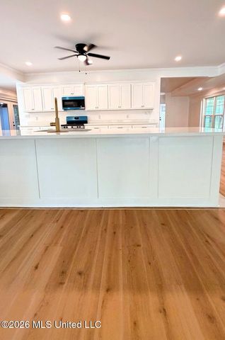 2723 Briarwood Circle, Moss Point, MS 39563