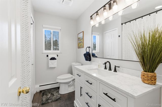 214 Willow Lane, Linden, MI 48451