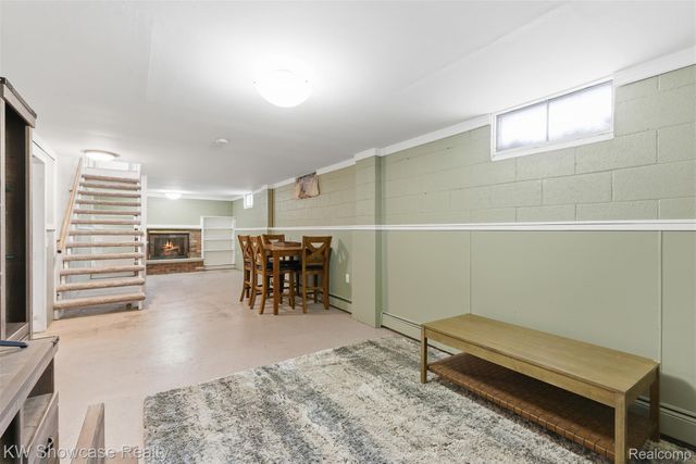 214 Willow Lane, Linden, MI 48451